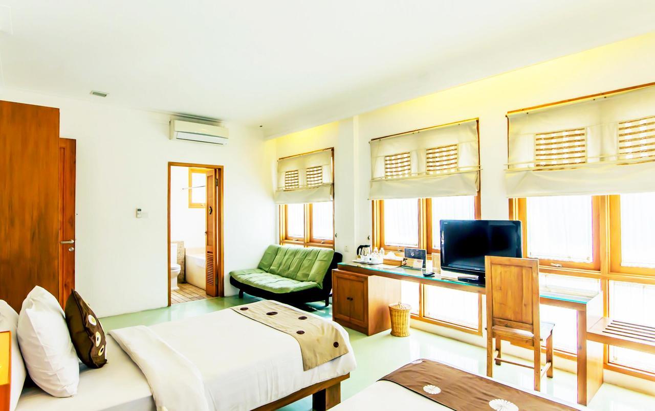 Villa Damar Boutique Hotel Bandung Extérieur photo