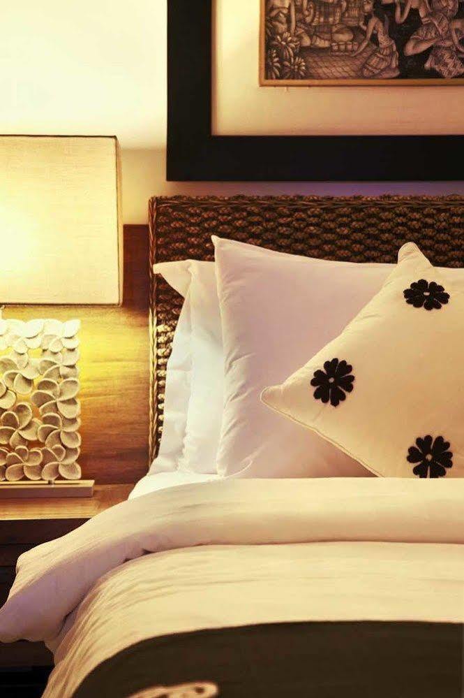 Villa Damar Boutique Hotel Bandung Extérieur photo