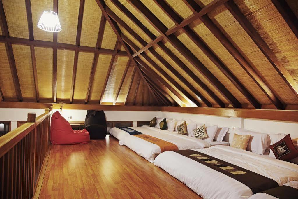 Villa Damar Boutique Hotel Bandung Extérieur photo